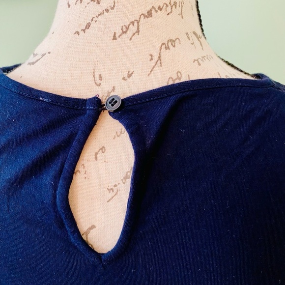 Women’s Ann Taylor LOFT Dark Blue Blouse Size XXSP - Picture 5 of 7
